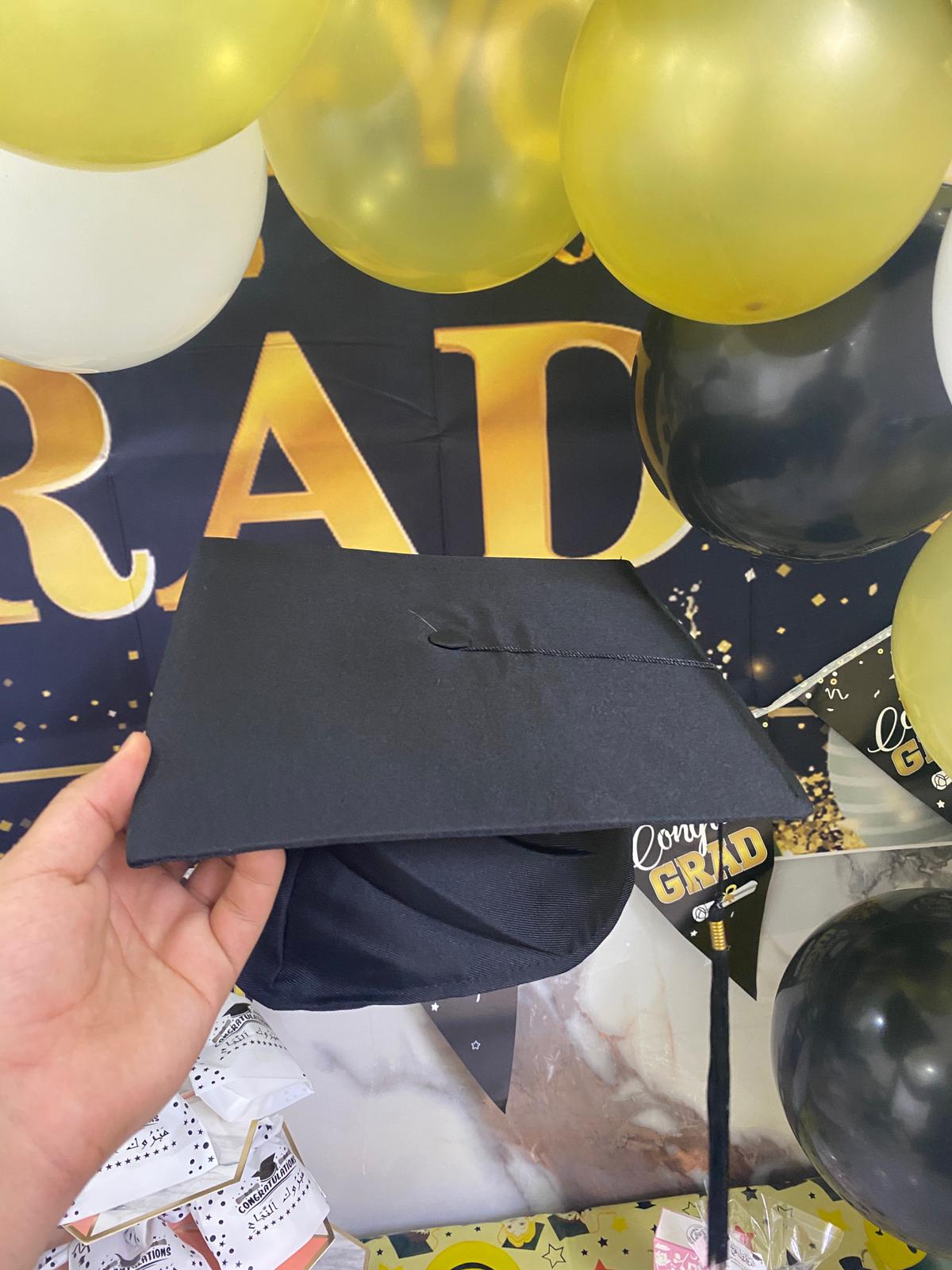 طاقية تخرج قماش