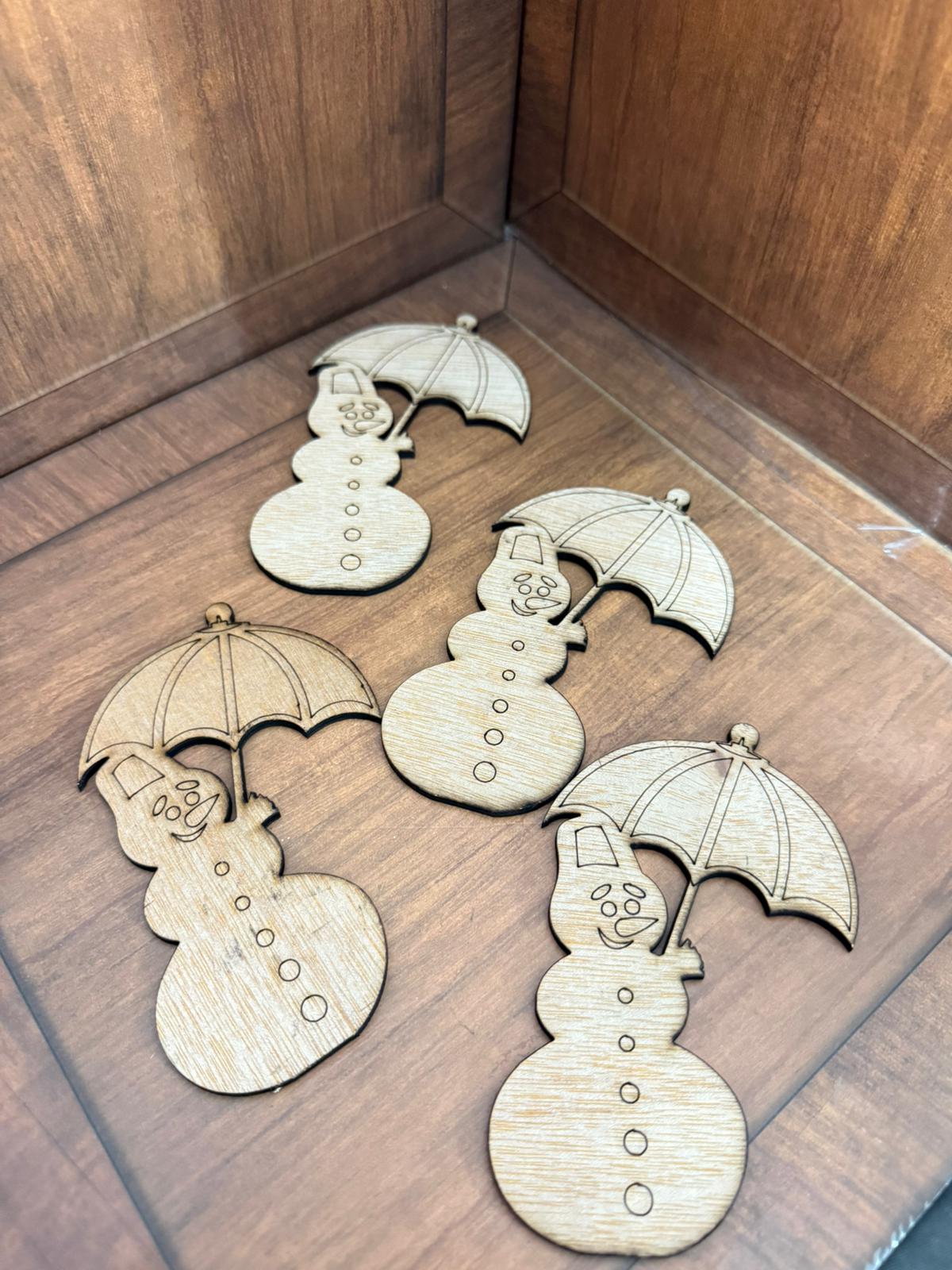 خشبة رجل الثلج لتلوين حجم صغير