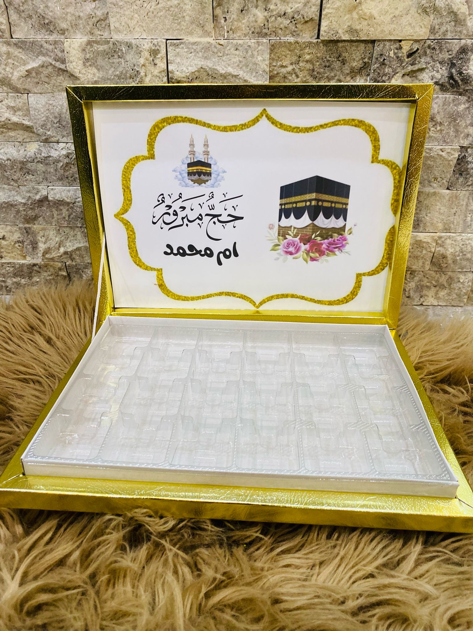 بوكس الشوكولاتة مع صورة