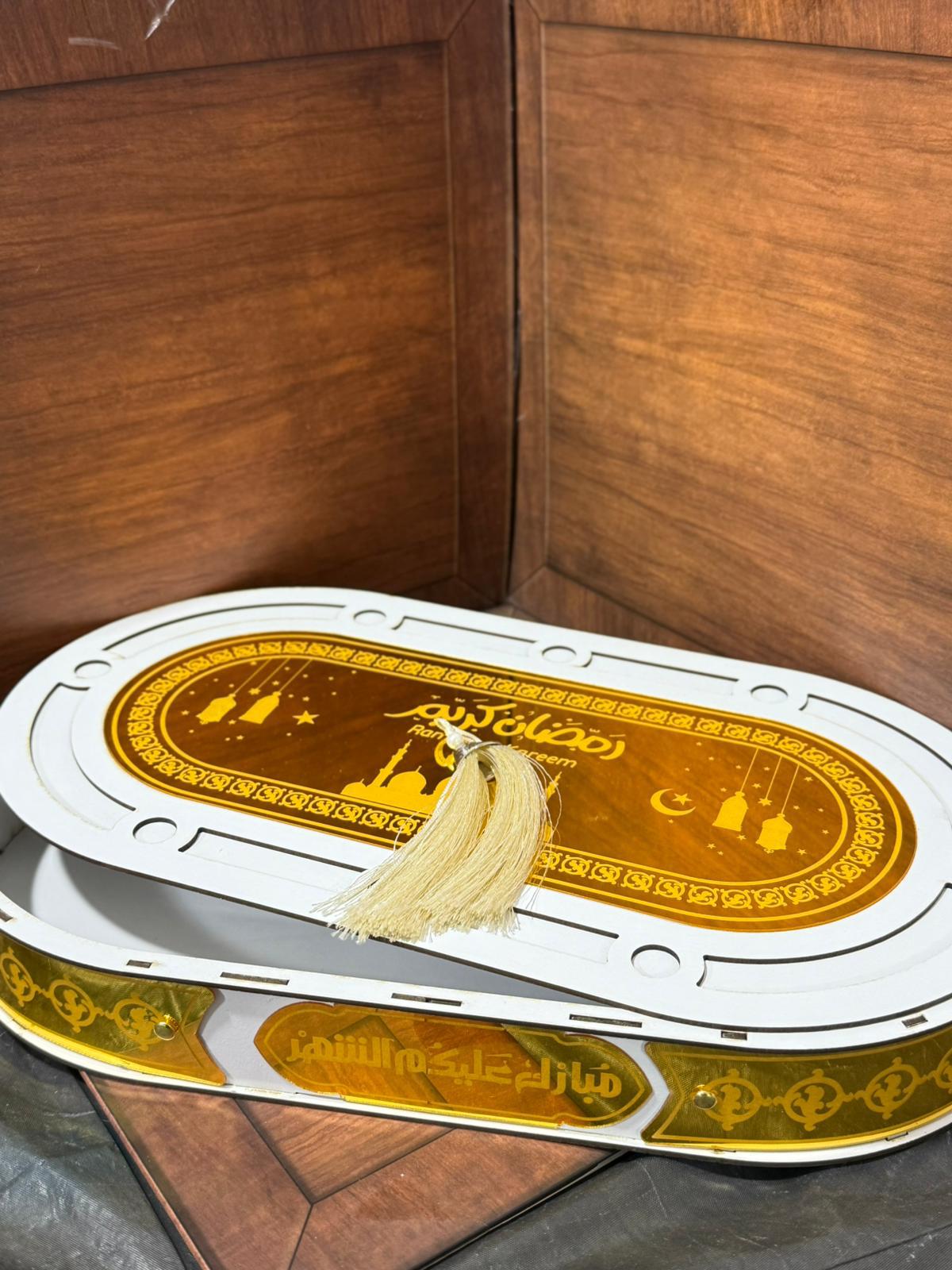 مضيفة رمضان خشب مع اكريلك