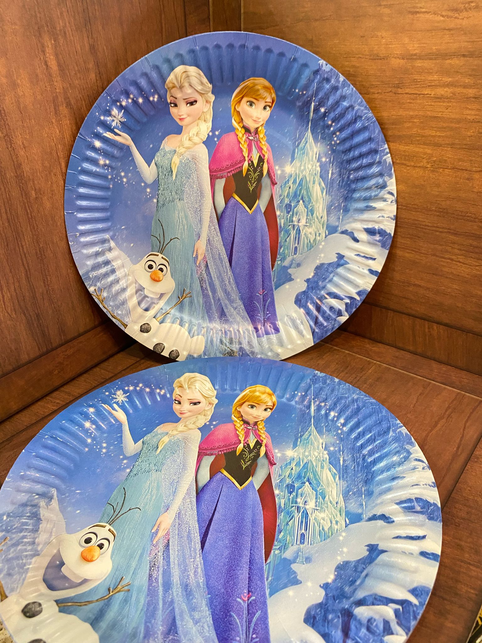 صحون فروزن يحتوي ع 10 صحون