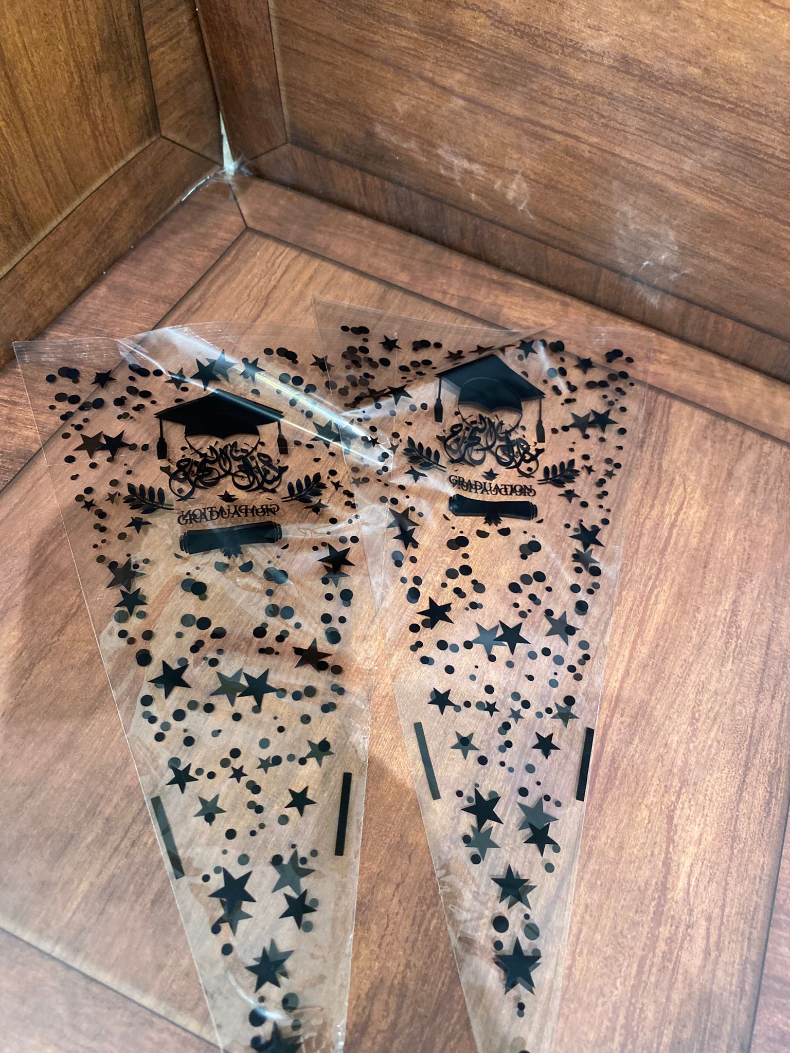 اكياس قراطيس لتخرج (100 كيس)