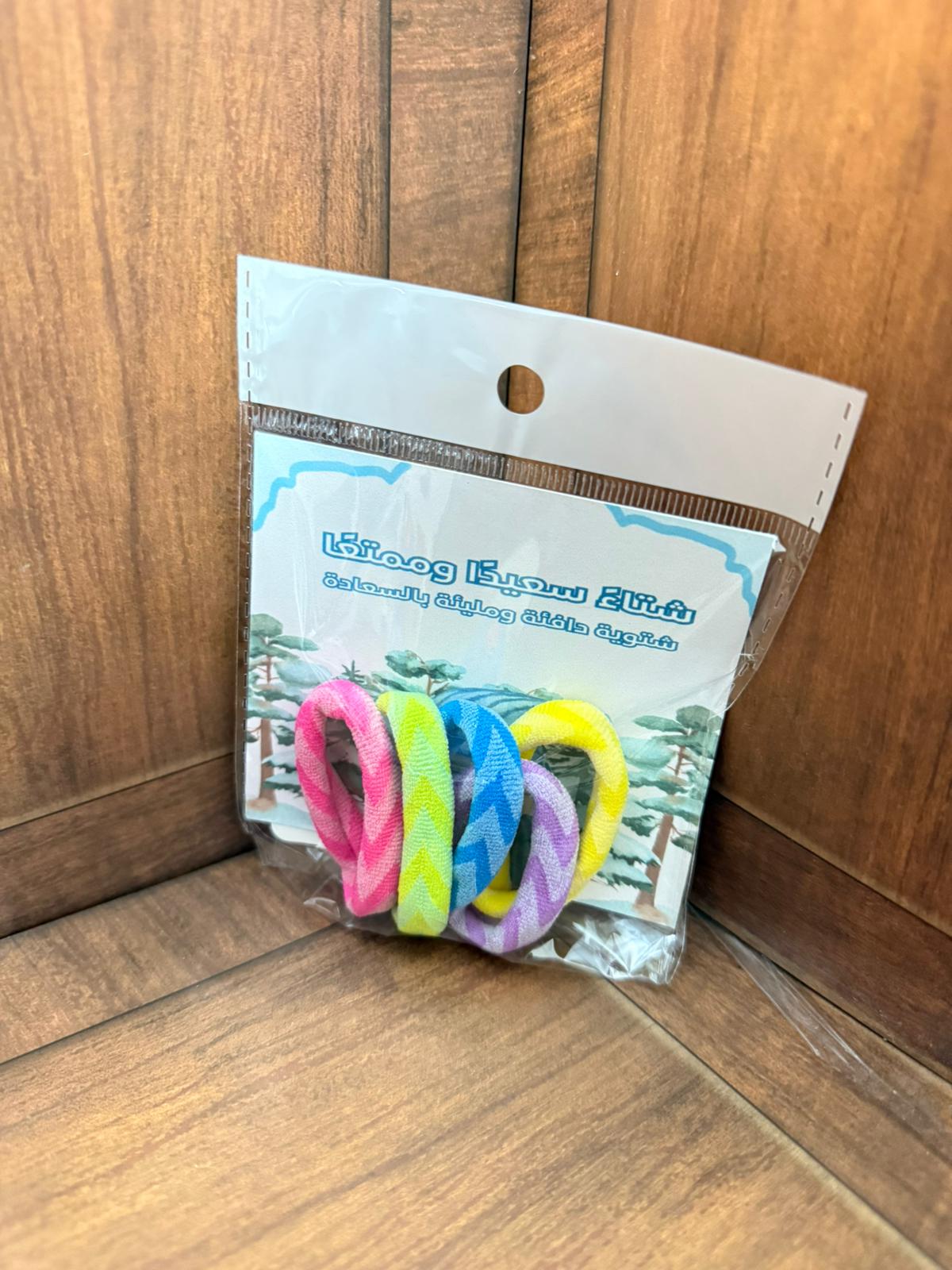 ربطات شعر مغلفات لشتاء