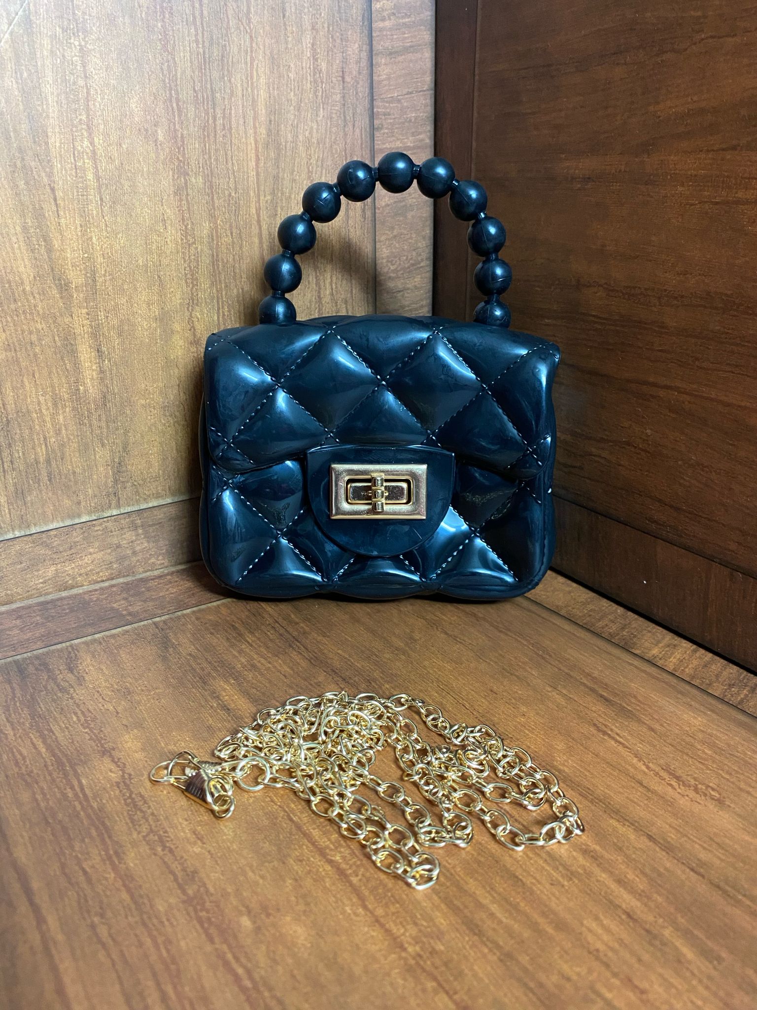 شنطة بناتي