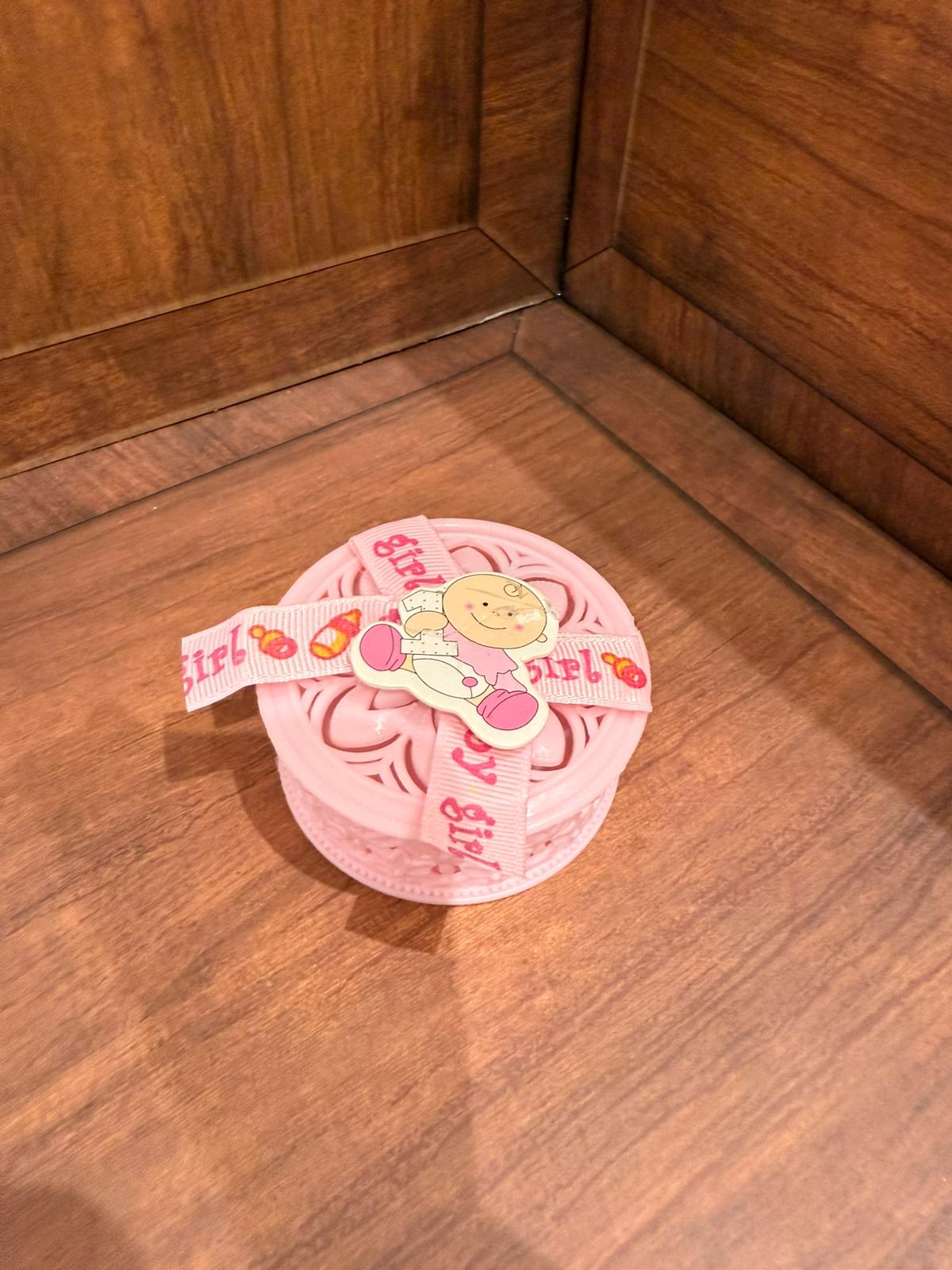 توزيعات بلاستك لبيبي بنت