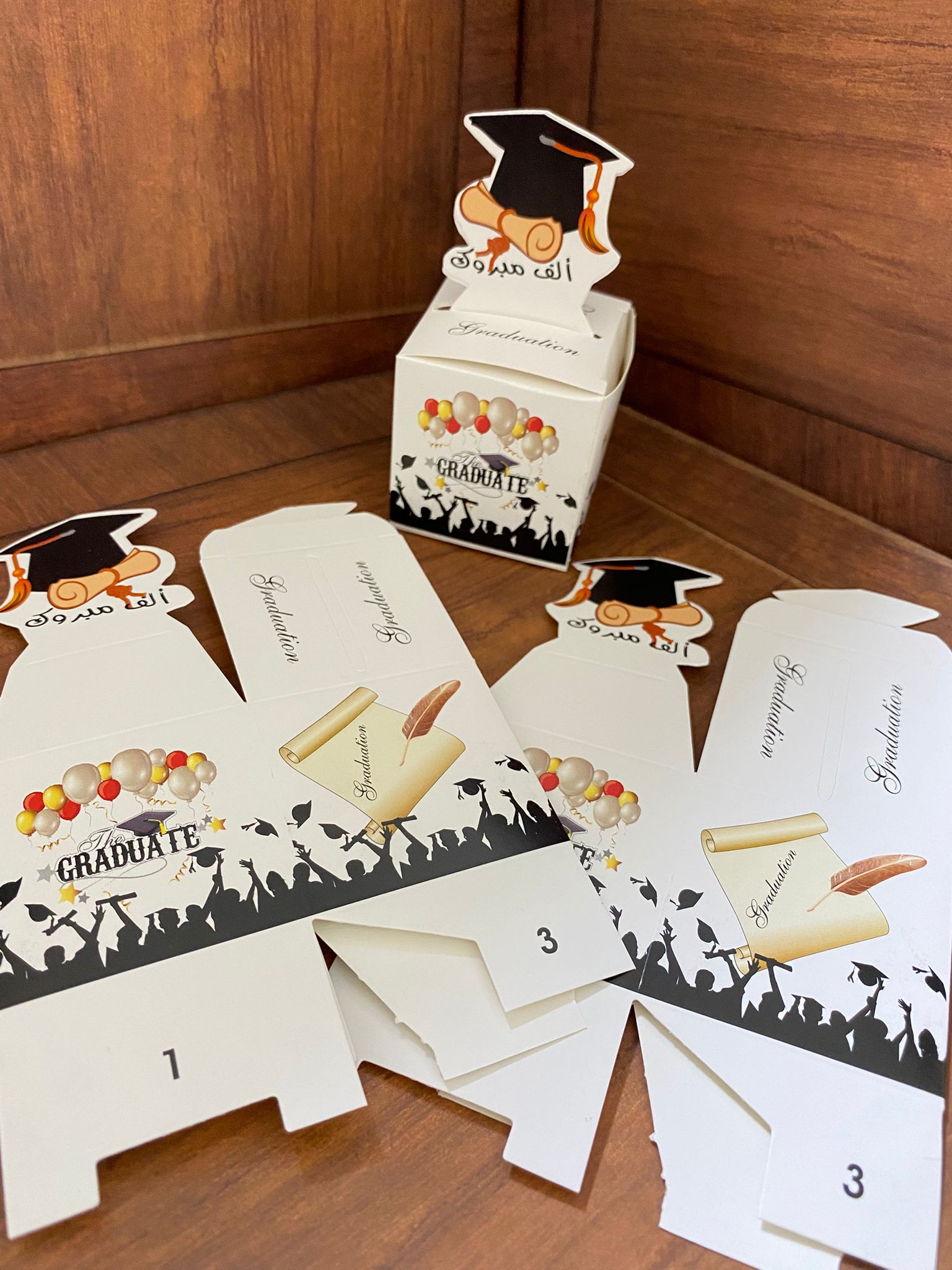 توزيعات كرتون لتخرج (50توزيعة)