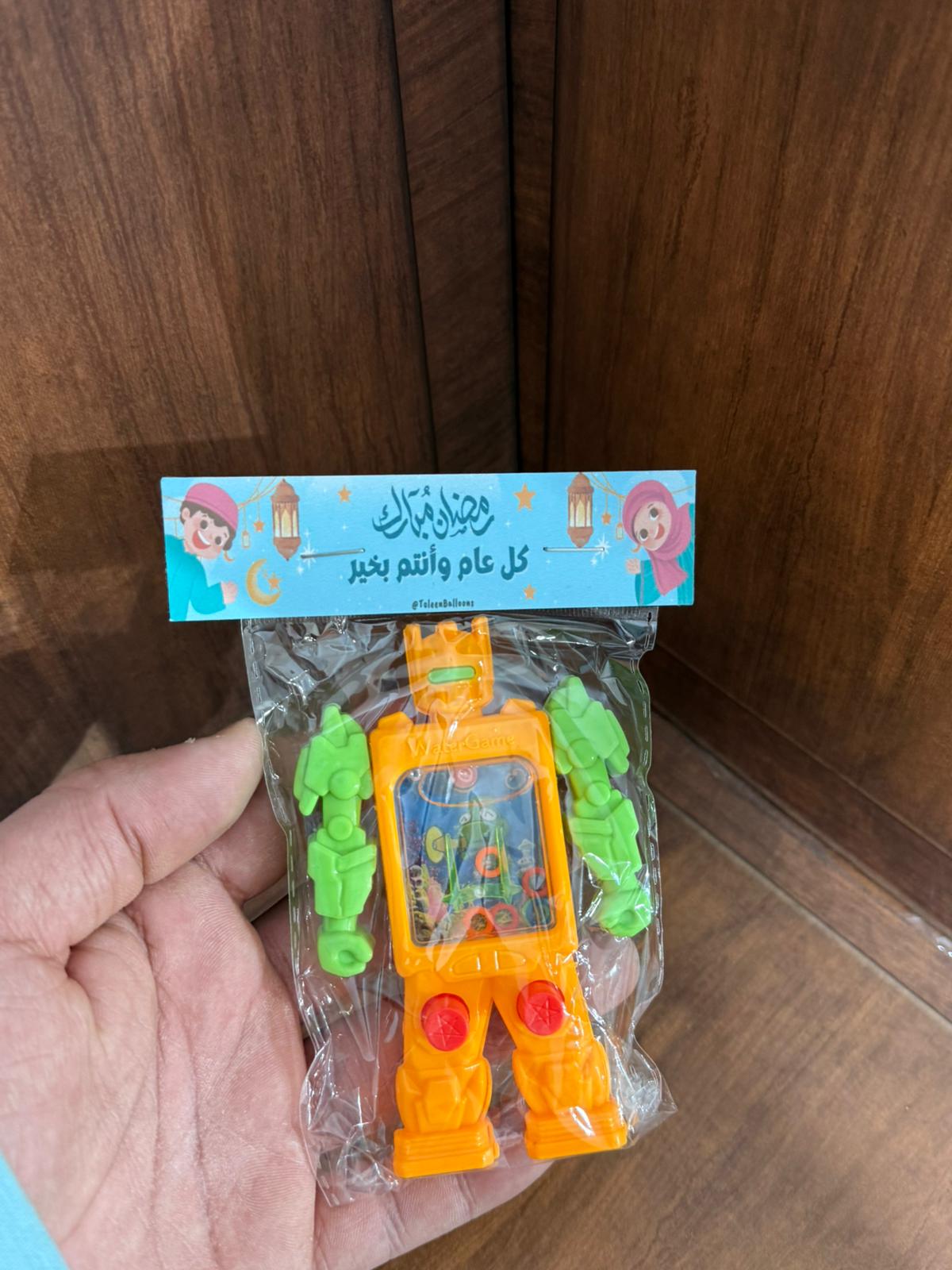 لعبة اتاري الرجل مع تغليف لرمضان