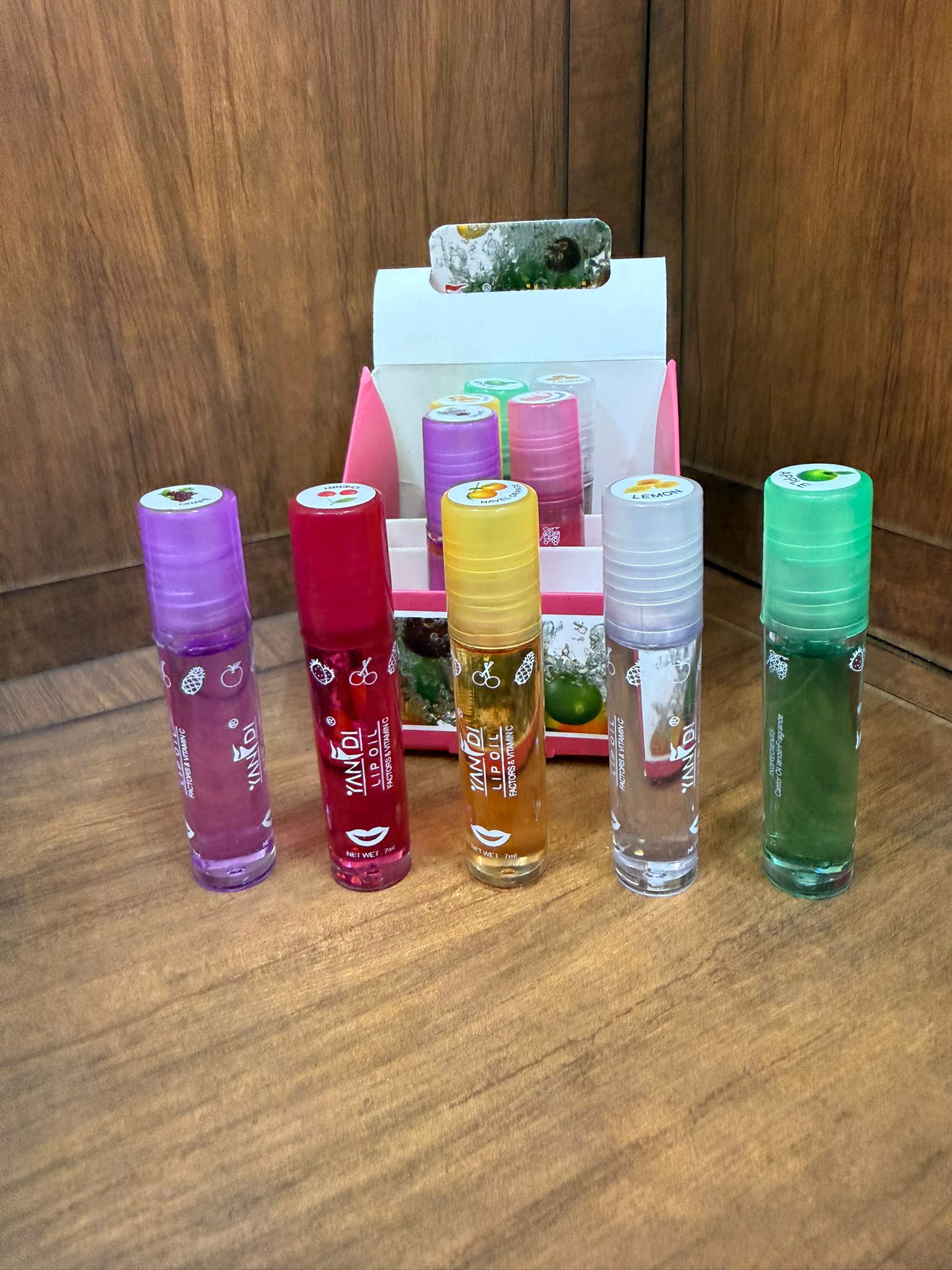 ملمع شفاه (GLOSS)