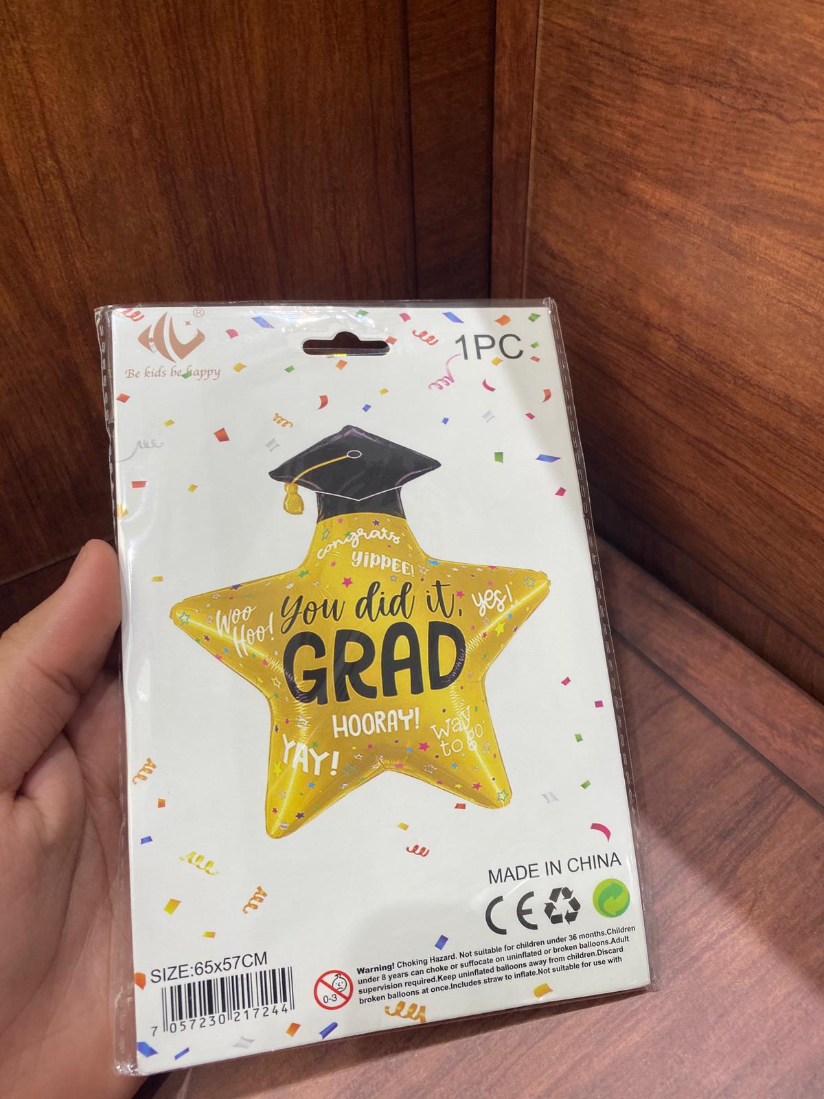 بالون مجسم لتخرج شكل نجمة