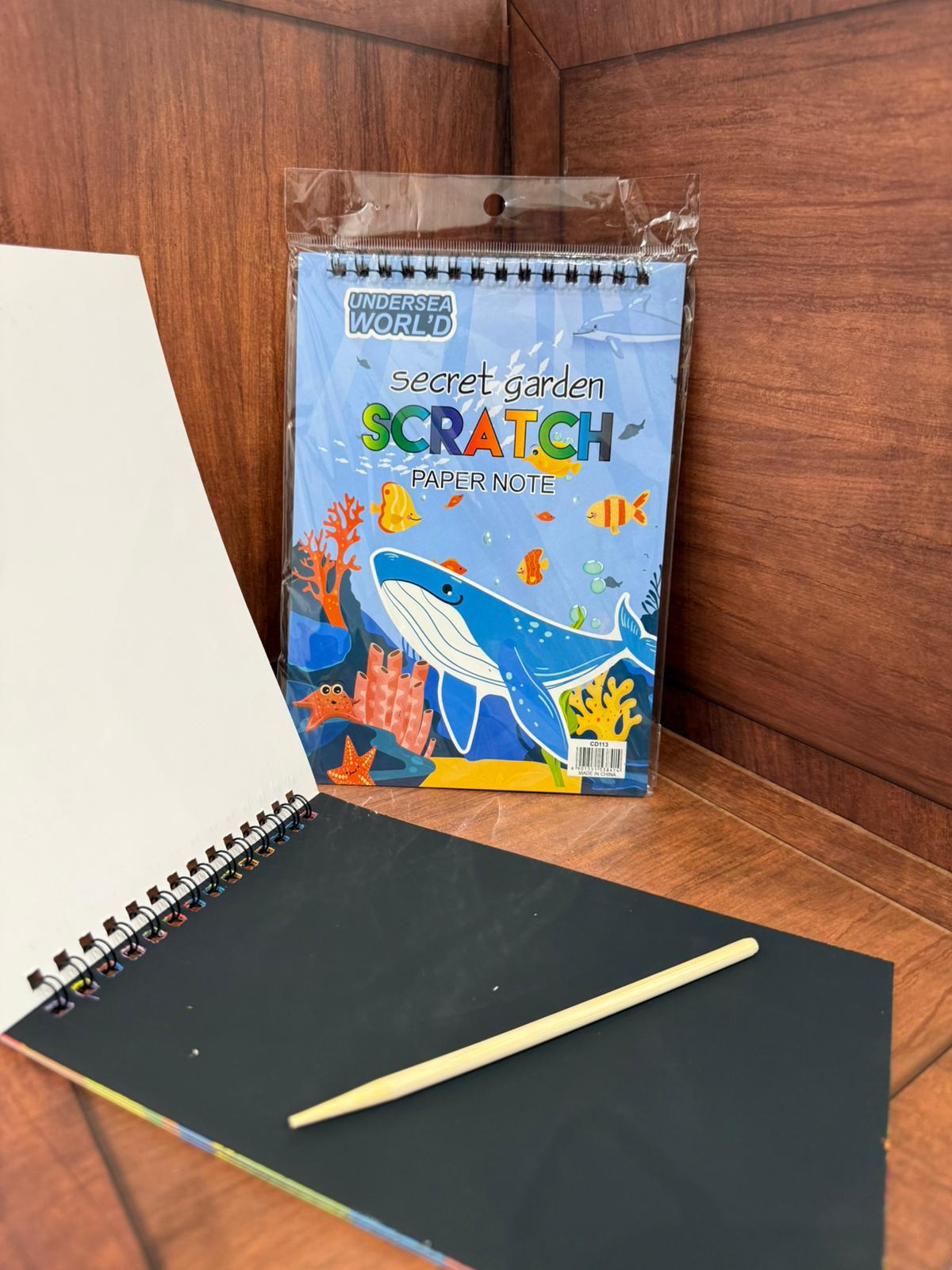 دفتر بطاقات سوداء للخدش لاكتشاف الرسومات