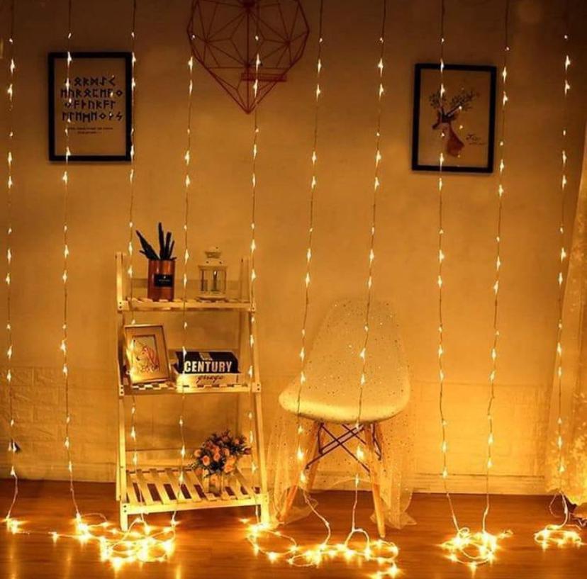 شلال 3 متر باطوال مختلفة لون ذهبي