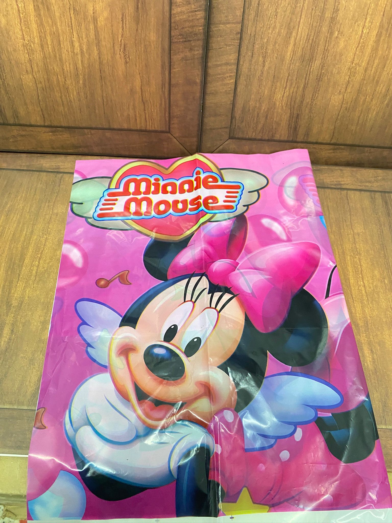 شرشف طاولة ميني ماوس