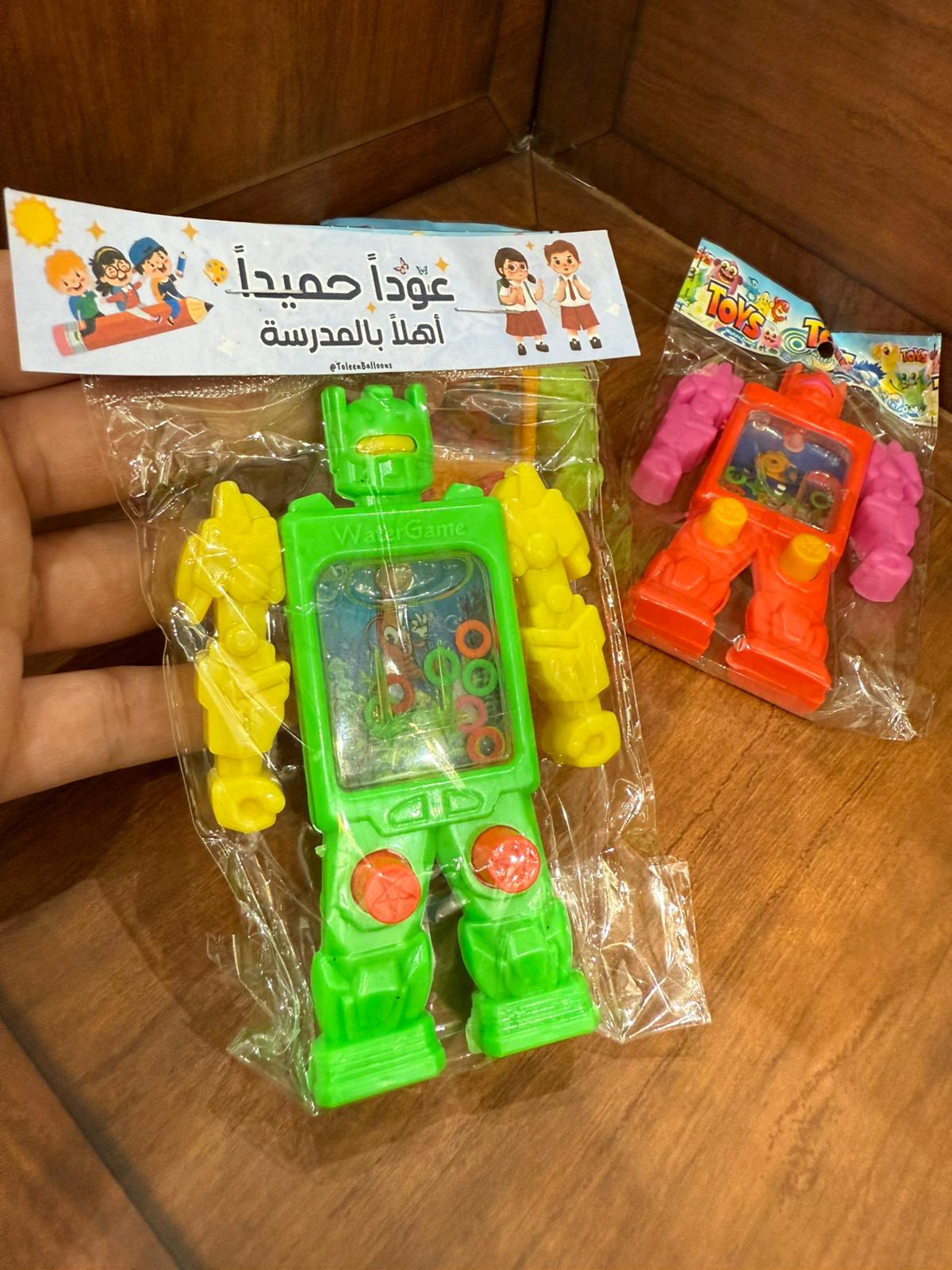 لعبة رجل الماء مع تغليف حسب طلبكم